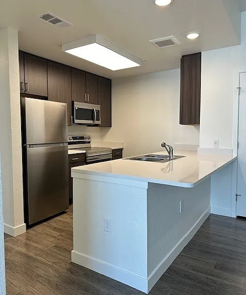 Krisana Apartments — Photo 43