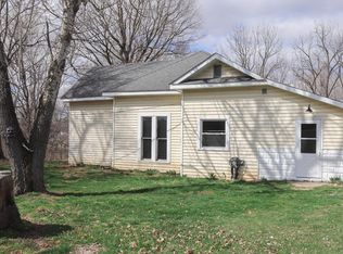 900 Washington St, Burlington, IN 46915