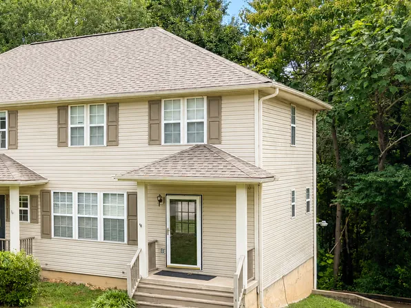 5454 Blue Oak Dr, Chattanooga, TN 37416