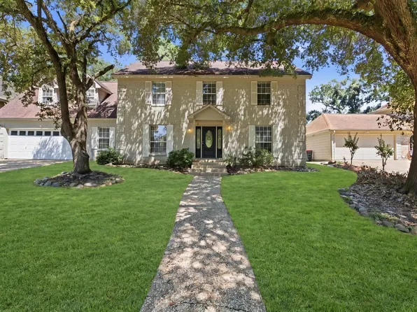 1122 Tigris Ln, Houston, TX 77090