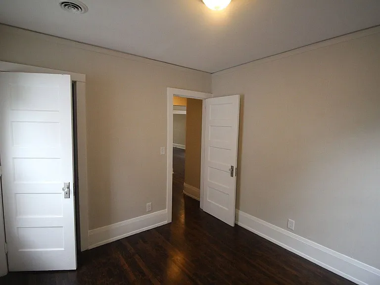 2161 N 48th St #UPPER — Photo 24