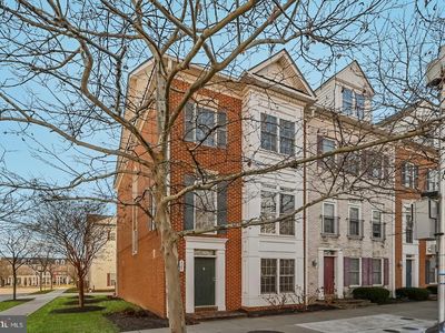 825 McHenry St, Baltimore, MD, 21230