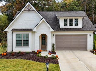 6360 Satjanon Dr, Ooltewah, TN 37363