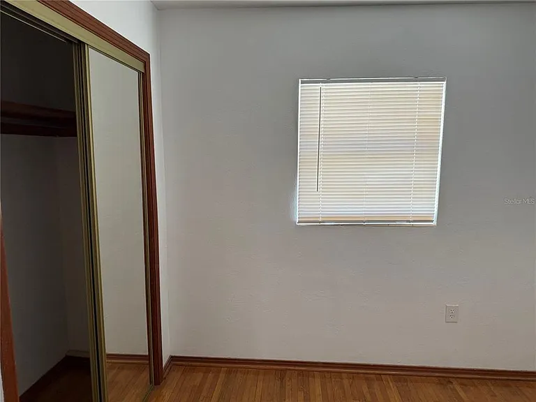 1247 Lakeview Dr — Photo 17