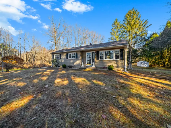 24 King Road, Somers, CT 06071