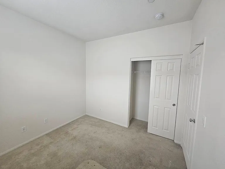 3675 Solana Ct — Photo 13