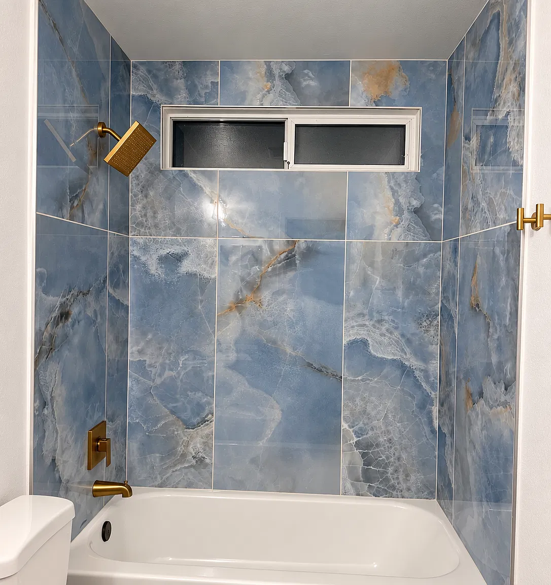 4 bed, 1958 sqft, $3,400 — Photo 4
