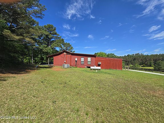2nd image of 1393 Garrison Rd