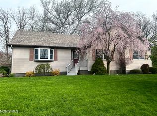 202 E Woodcox St, Antwerp, OH 45813