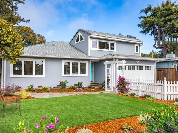 407 Cliff Dr, Aptos, CA 95003