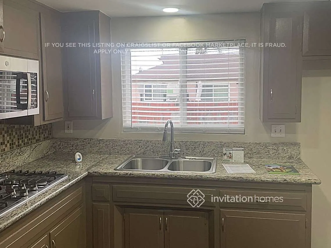 10140 Geneva Ave Montclair, CA 91763 — Photo 4