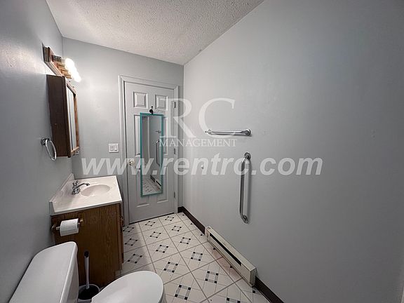 5th image of 1002-5 Glendale Ave