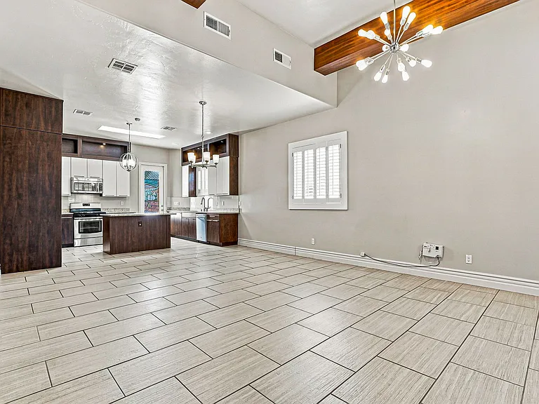 3203 Red Orchard Dr — Photo 4