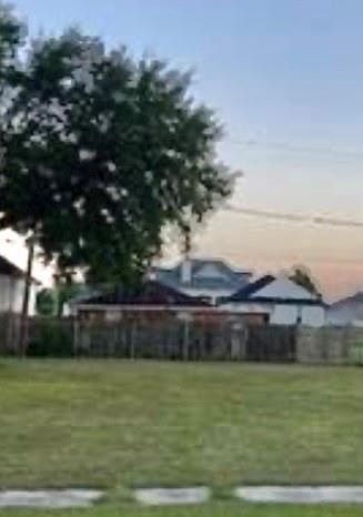 1st image of 416 Chinchilla Dr