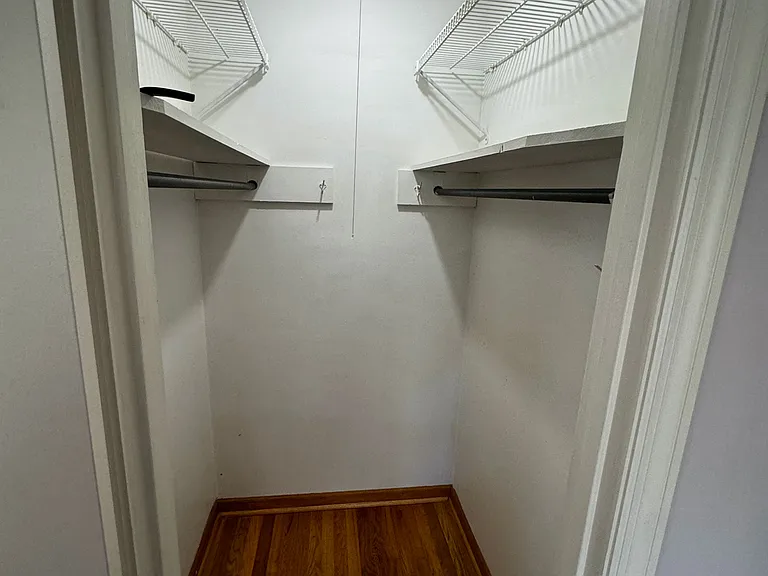 1497 Drayton Woods Dr — Photo 18