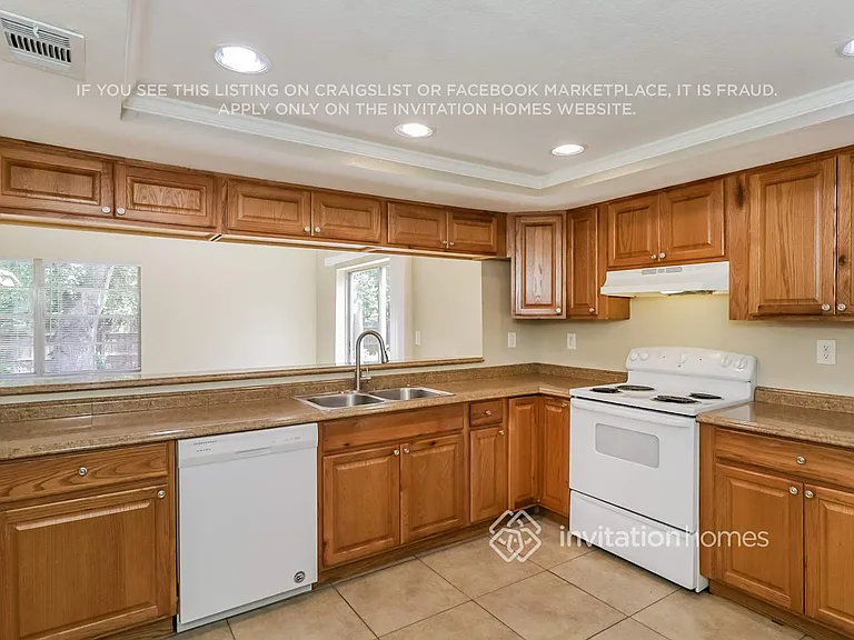 12231 Shadow Ridge Blvd — Photo 8