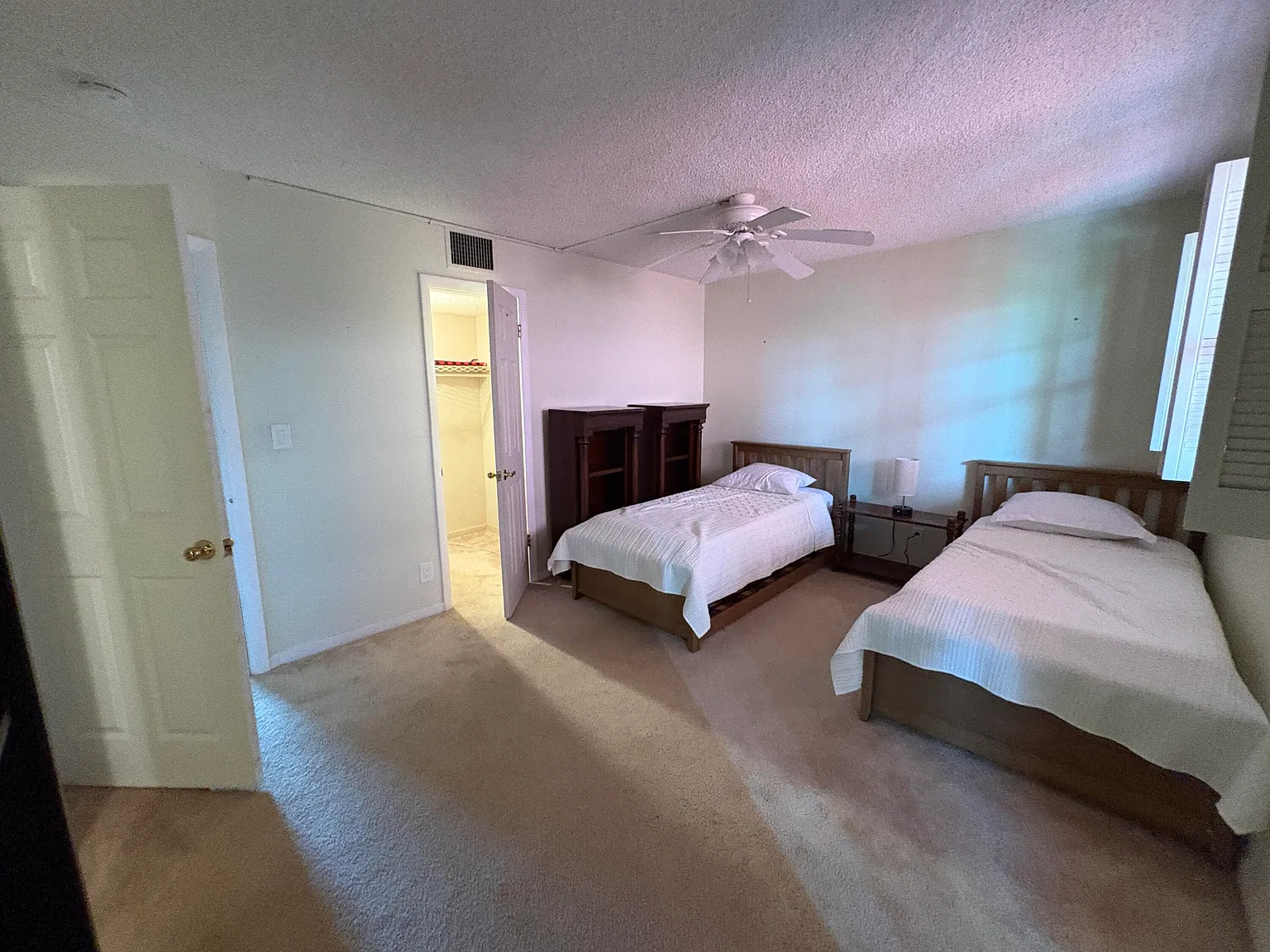 2 bed, 2.5 bath, 1496 sqft, $2,100 — Photo 4