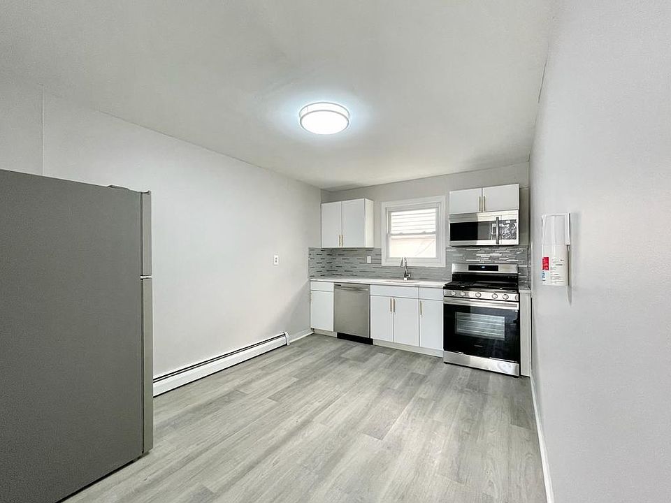 1st image of 1702 76th St APT 5