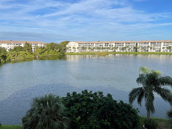 5th image of 3661 Lake Bayshore Dr #J507