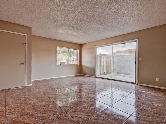 4th image of 5715 N 68th Dr