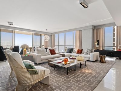 17749 Collins Ave APT 902, Sunny Isles Beach, FL, 33160