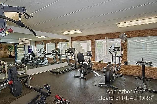 2124 Pauline Blvd #108 — Photo 22