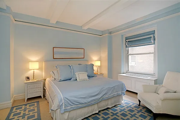 Sold by Corcoran | media 14