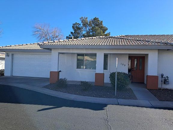 2nd image of 133 S 8th Pl