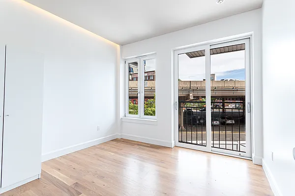 Rented by REAL New York | media 8