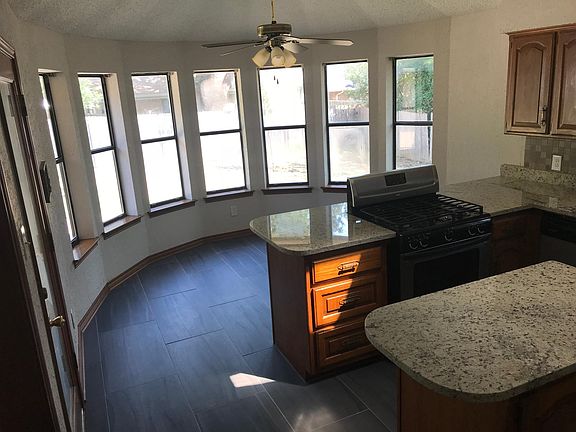 4th image of 500 Cross Bend Ct