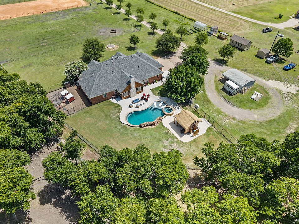 1st image of 1216 West Rd