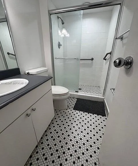 100 Bayview Dr #319 — Photo 14