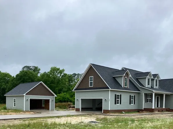 3525 Wade Stedman Rd, Wade, NC 28395