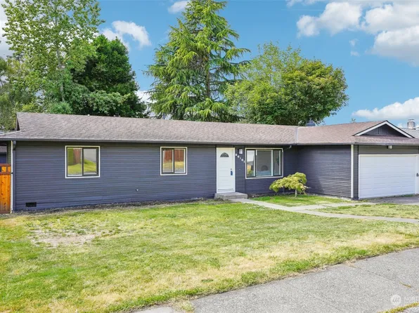 26101 14th Place S, Des Moines, WA 98198