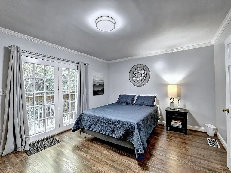 1179 Francis St NW — Photo 16