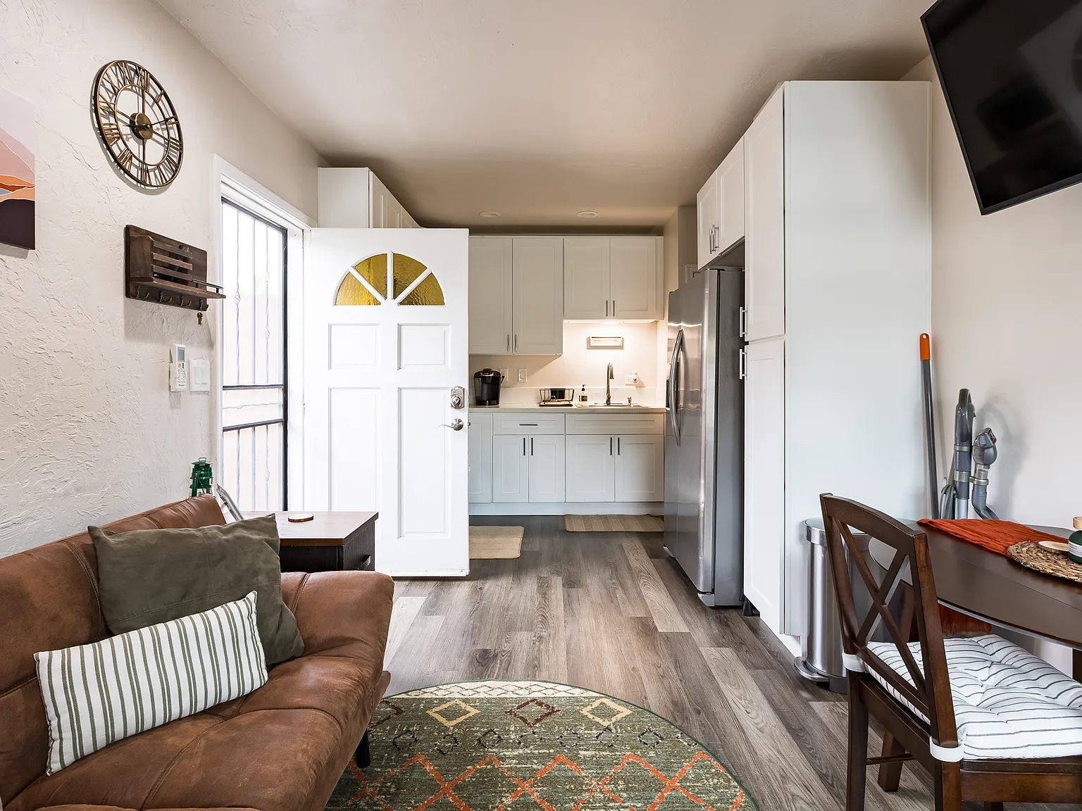 1 bed, $4,500 — Photo 3