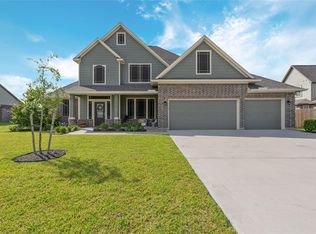 11914 Mulberry Dr, Mont Belvieu, TX 77535