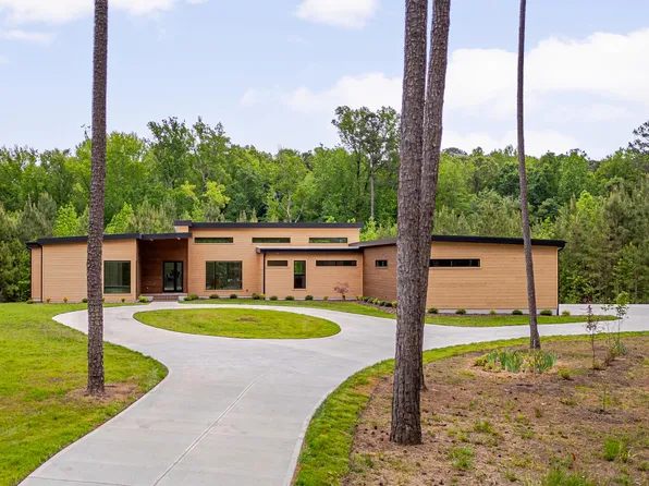 271 Walnut Branch Rd, Chapel Hill, NC 27516