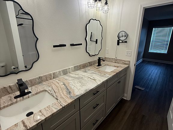2nd image of 4624 Dove Way