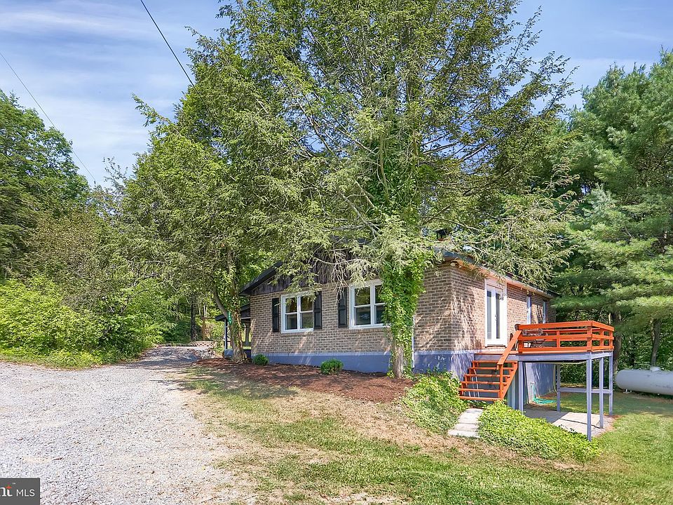 1st image of 2699 Marjis Ln