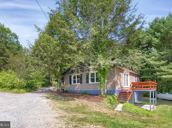 2699 Marjis Ln, James Creek, PA 16657