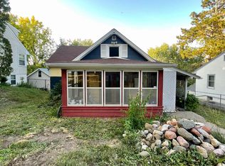2411 South Ave E, Saint Paul, MN 55109