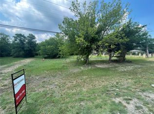 1128 W Pleasant Run Rd, Desoto, TX 75115