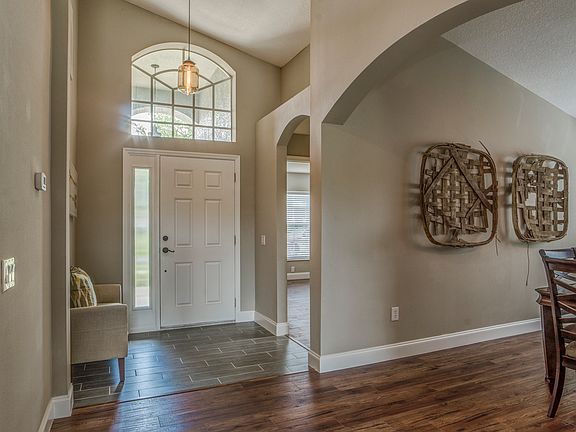 5th image of 13001 Bridleford Dr