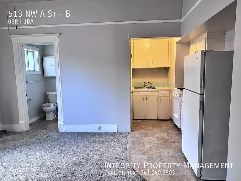 513 NW A St #B — Photo 12