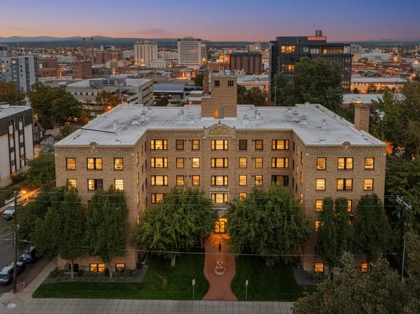 Roosevelt Apartments