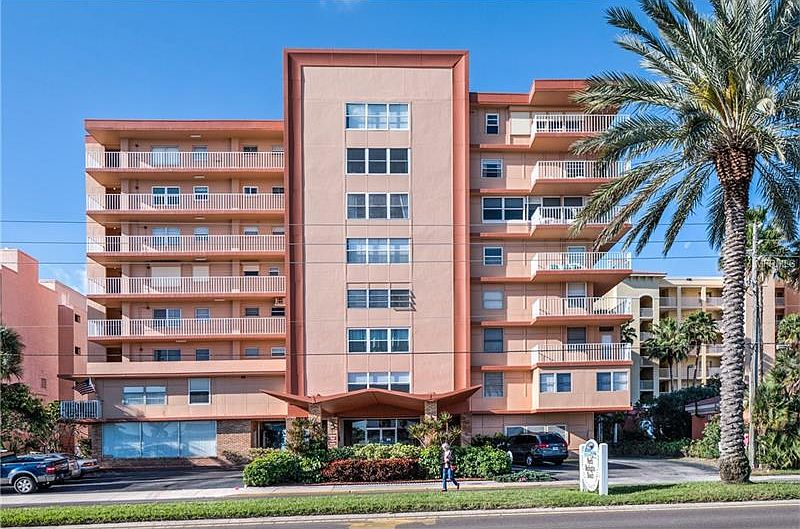 1st image of 16400 Gulf Blvd APT 606