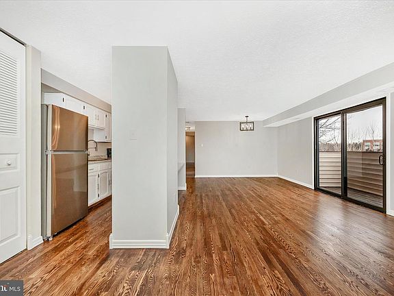 5th image of 550 Heather Ridge Dr Unit K