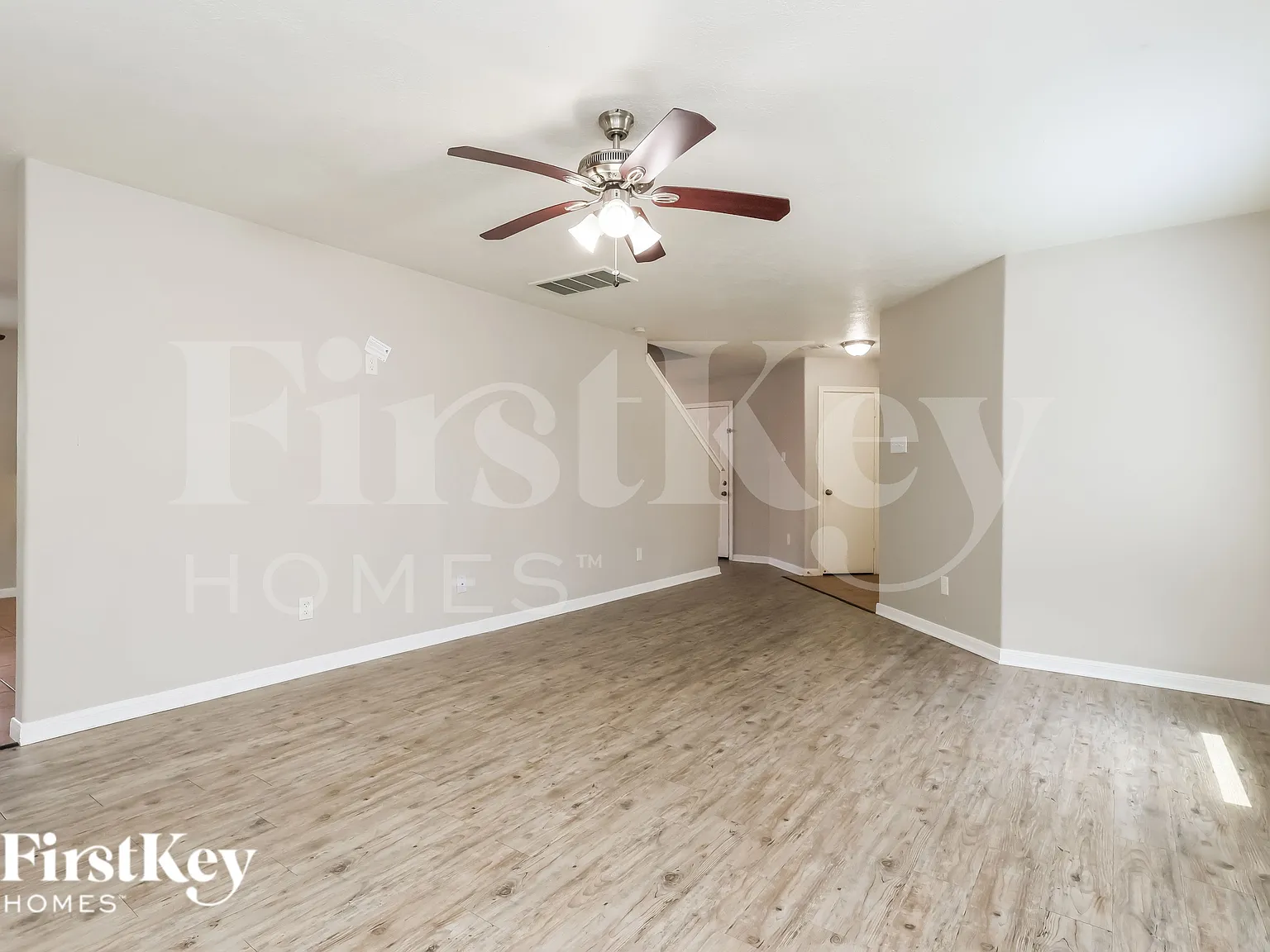 3 bed, 2.5 bath, 1788 sqft, $2,015 — Photo 4