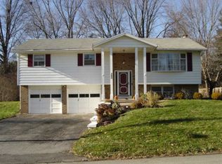 360 Elmendorf Dr, Hurley, NY 12443